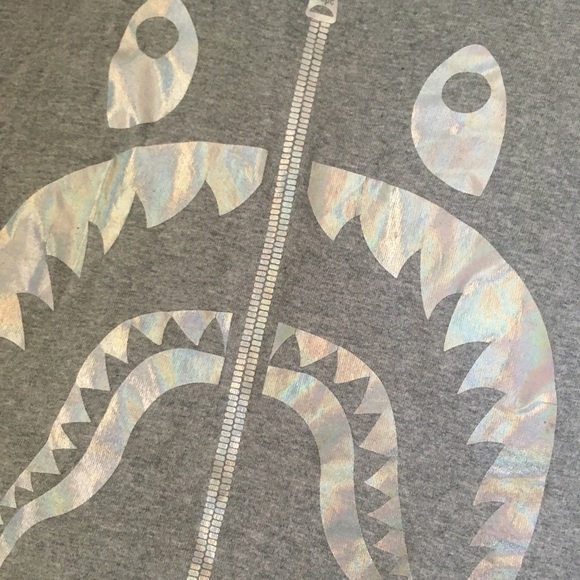 Bape hologram shark tee - Picture 5 of 6